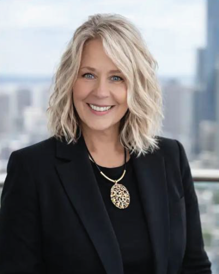 Lorraine Du Preez